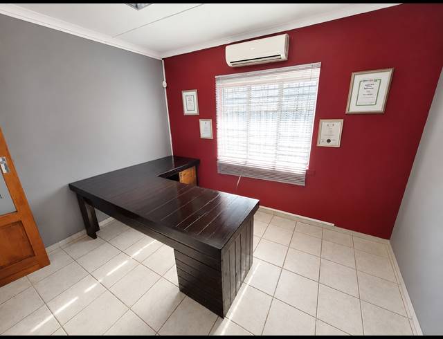 6 BEDROOM HOUSE FOR SALE IN VANDERBIJLPARK CW 1